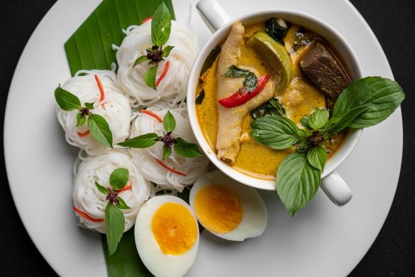 thai food, rice noodles, food-5997310.jpg